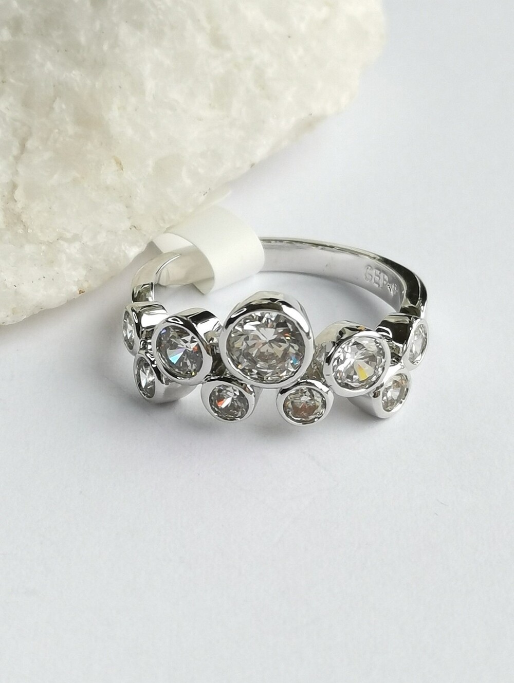 Half Eternity ring Bubbles design cz size 7 🆕